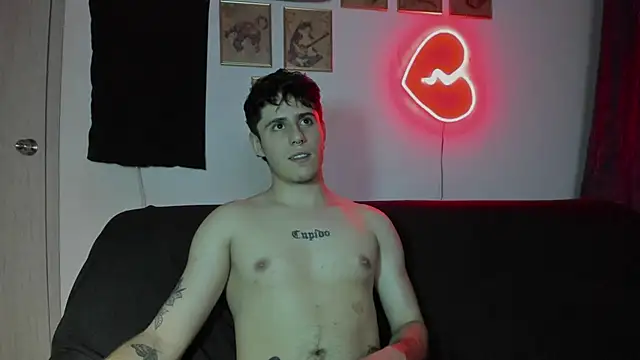 Antonello Vannucci online show from 01/05/25, 10:29