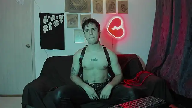 Antonello Vannucci online show from 01/11/25, 08:21