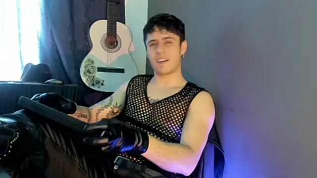 Antonello Vannucci online show from 12/01/25, 03:39