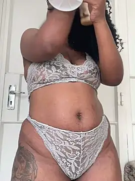 beverlyxxxx online show from 03/13/25, 10:47