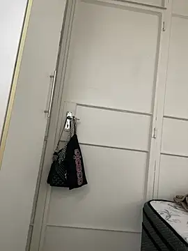 beverlyxxxx online show from 03/19/25, 04:57