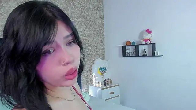 Lily Woodz online show from 11/24/25, 07:02