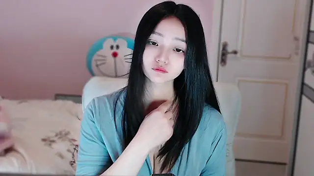 xiao-xiao-D online show from 03/05/25, 12:00