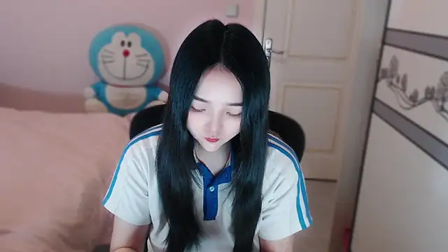 xiao-xiao-D online show from 11/07/25, 05:07