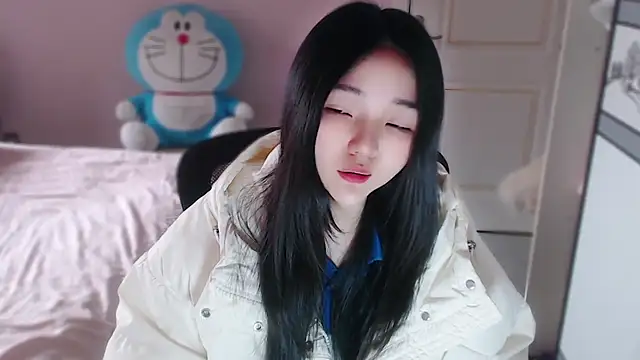 xiao-xiao-D online show from 12/04/25, 05:39