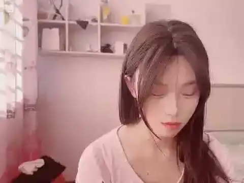 AAXIAO-BAO online show from 01/16/25, 03:45