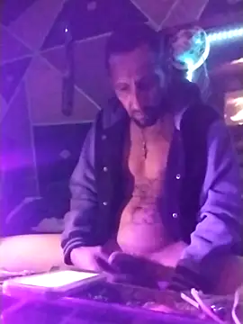 dulcedeseo13 online show from 10/23/25, 12:15