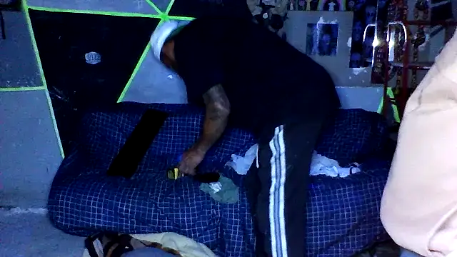 dulcedeseo13 online show from 04/23/26, 02:41