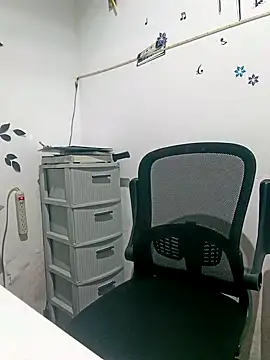 bisexual0007 online show from 03/11/25, 01:05