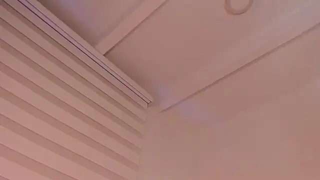 Alissonroses online show from 04/25/26, 12:24