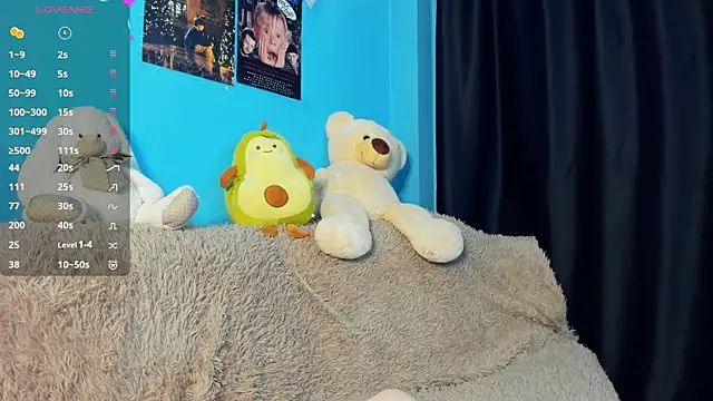 Snapshot of _Mindy_ chatting on 12/31/24, 07:31 Mindy online show from 12/31/24, 07:31