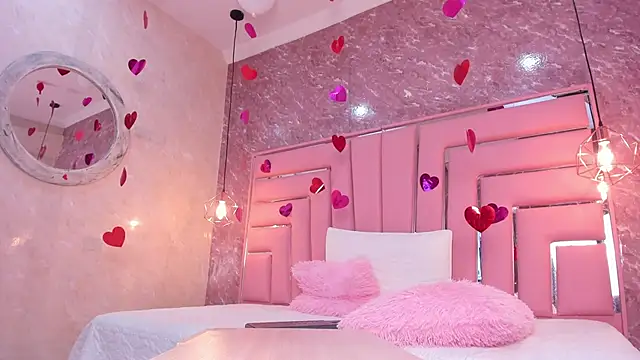 Snapshot of SEXY_HOTTIE__ chatting on 03/09/25, 06:32 SEXY HOTTIE online show from 03/09/25, 06:32