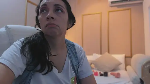 PerlaPreciosa online show from 02/28/26, 04:02