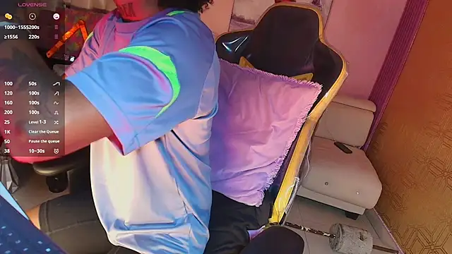 JhonyMiller  online show from 10/13/25, 05:24