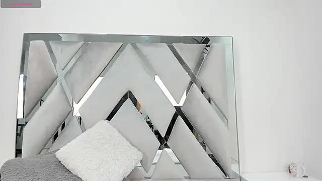  Hottest Mature online show from 12/23/24, 04:06