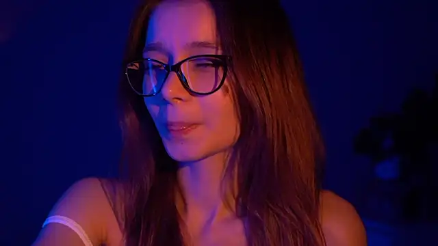 Hi my name is online show from 04/18/26, 07:58