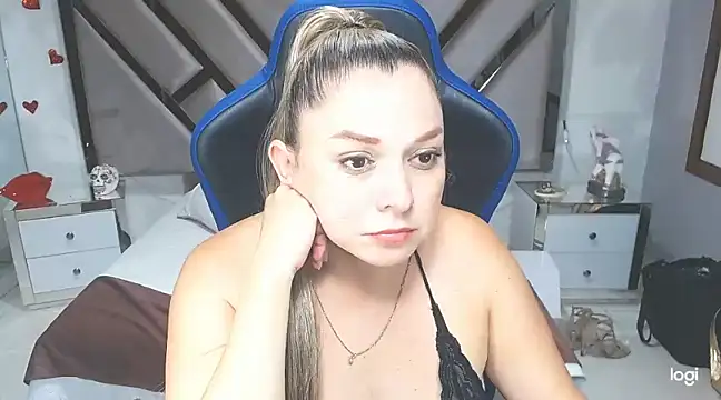 Snapshot of natalia5560 chatting on 02/06/25, 04:58 natalia5560 online show from 02/06/25, 04:58