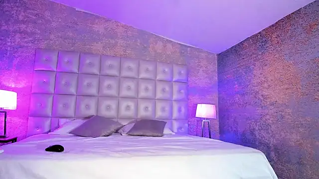 loladupont online show from 11/16/25, 03:01