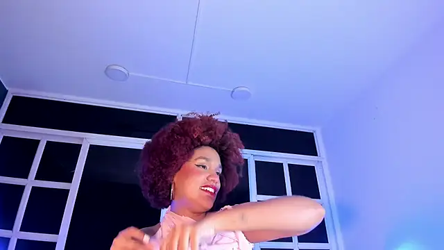 Snapshot of loladupont chatting on 07/15/26, 03:12 loladupont online show from 07/15/26, 03:12