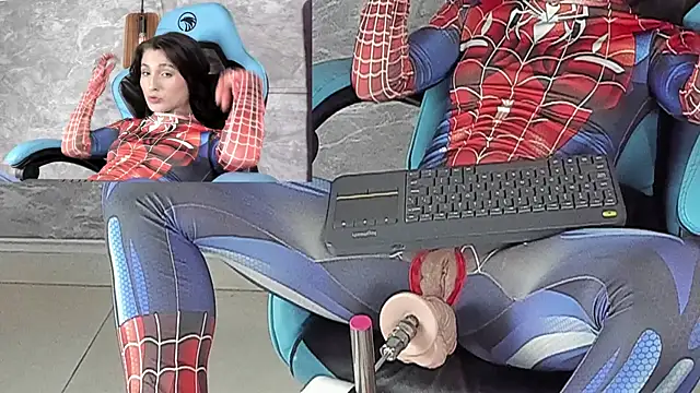 Snapshot of Little_lili19 chatting on 01/24/25, 09:05 Little lili19 online show from 01/24/25, 09:05