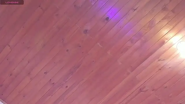 Snapshot of Little_lili19 chatting on 02/02/25, 11:32 Little lili19 online show from 02/02/25, 11:32