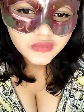 Riya Stream01 online show from 01/12/25, 03:03