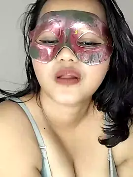 Riya Stream01 online show from 01/19/25, 04:46