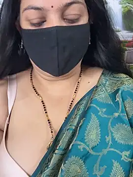 FlatVincy4 online show from 10/04/25, 05:05