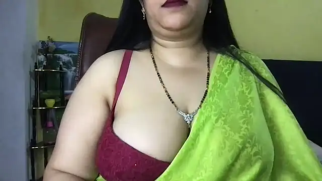 FlatVincy4 online show from 12/23/25, 06:55