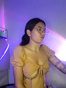 Rosita forever  online show from 03/08/25, 03:56