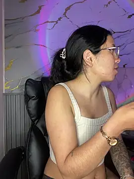 Rosita forever  online show from 10/08/25, 02:53