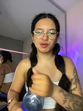 Rosita forever  online show from 02/16/26, 01:29