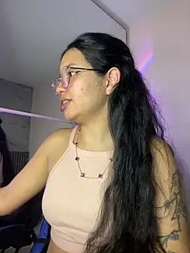 Rosita forever  online show from 02/25/26, 01:37