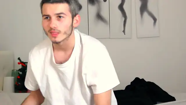 Snapshot of Devin_Jay chatting on 01/13/25, 07:42 Devin Jay online show from 01/13/25, 07:42