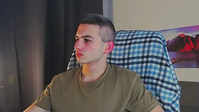 Snapshot of Devin_Jay chatting on 01/17/25, 01:46 Devin Jay online show from 01/17/25, 01:46