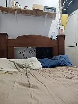 gatoalex89 online show from 02/06/25, 09:32