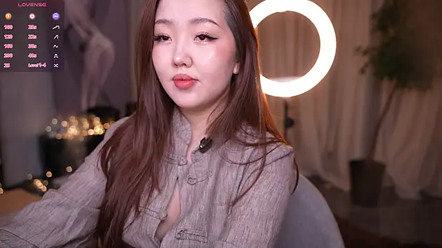 Amelyisthatyou online show from 04/18/26, 03:54