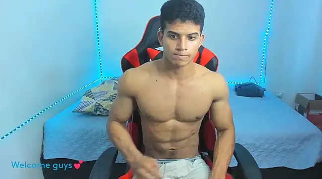 oliver thompsson7 online show from 01/11/25, 10:29