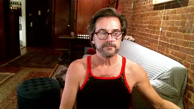 Johnny Bottoms online show from 12/14/25, 11:09