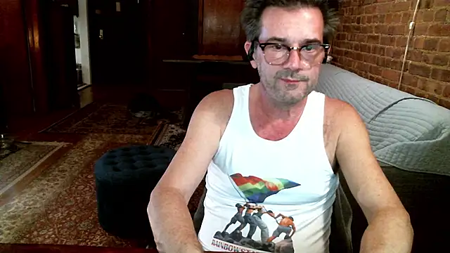 Johnny Bottoms online show from 03/18/26, 12:03