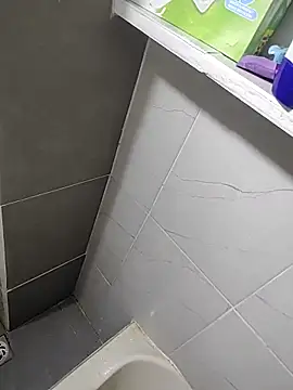 DTuannHallT online show from 12/20/25, 02:29