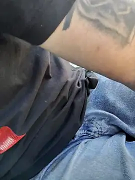 DTuannHallT online show from 12/20/25, 03:52