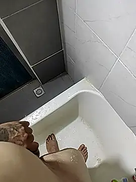 DTuannHallT online show from 12/22/25, 12:29