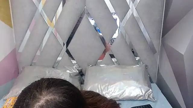 Valeria grey69 online show from 02/21/25, 04:37