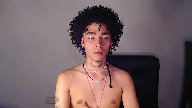 Snapshot of seven7xis chatting on 01/24/25, 10:11 seven7xis online show from 01/24/25, 10:11