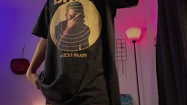 Snapshot of seven7xis chatting on 02/26/26, 01:48 seven7xis online show from 02/26/26, 01:48