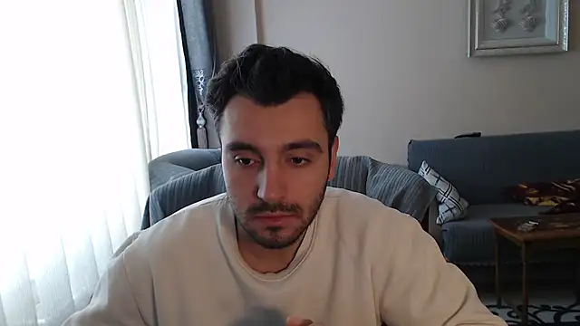 handsomeee04 online show from 10/12/25, 01:10