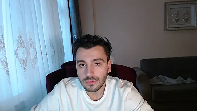 handsomeee04 online show from 12/20/25, 05:47