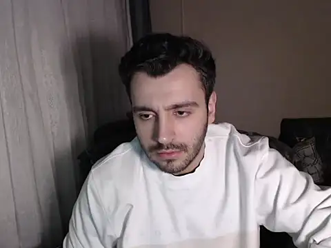 handsomeee04 online show from 02/06/26, 10:46