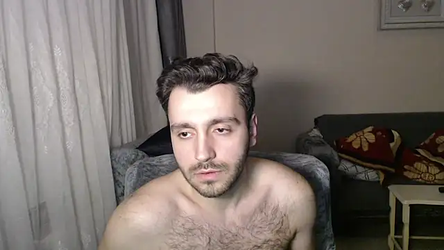 handsomeee04 online show from 03/08/26, 10:46